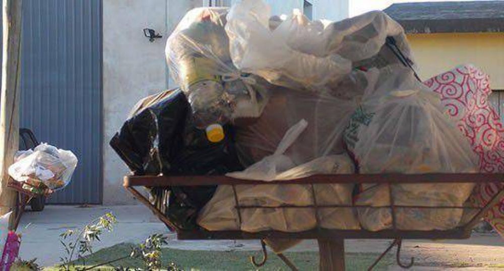 Abandonan la recolecci�n de residuos en la ciudad 
