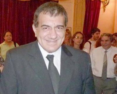 C�ceres se sum� a quienes quieren cambiar el nombre a la Fragata Libertad 