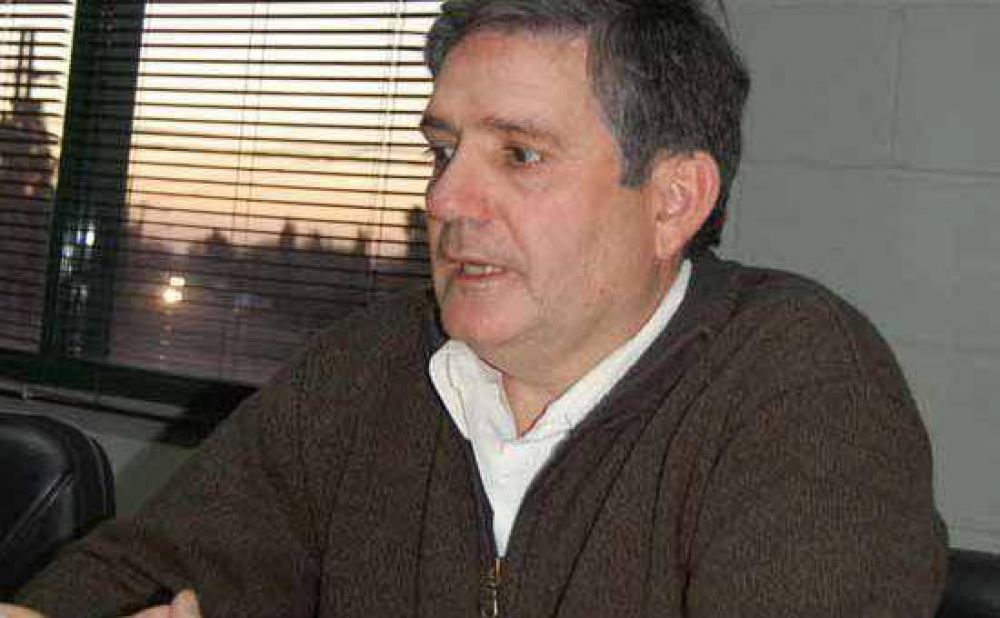 Julio Pech�n arremeti� contra el fiscal