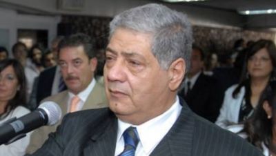Bonaterra neg� poseer casas otorgadas por el Gobierno 