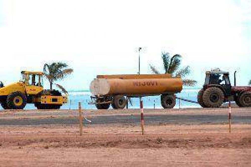 El gobierno pone en marcha obras por m�s de $ 700 millones 