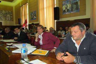 �Los concejales de Pulti contra la suba del m�nimo no imponible�