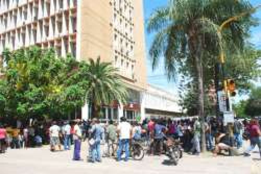 Convocan a protestar por apremios ilegales en la Comisar�a Cuarta	