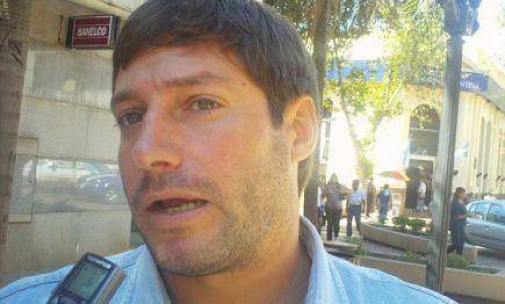 La falta de guardavidas obliga a que se reduzca el horario de piletas