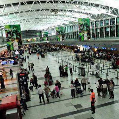 A causa de la inflaci�n, llegan menos turistas al pa�s vacaciones en el pais