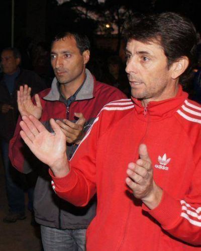 El Sindicato Municipal de Tornquist en apoyo a empleados cesanteados de la municipalidad de Puan.