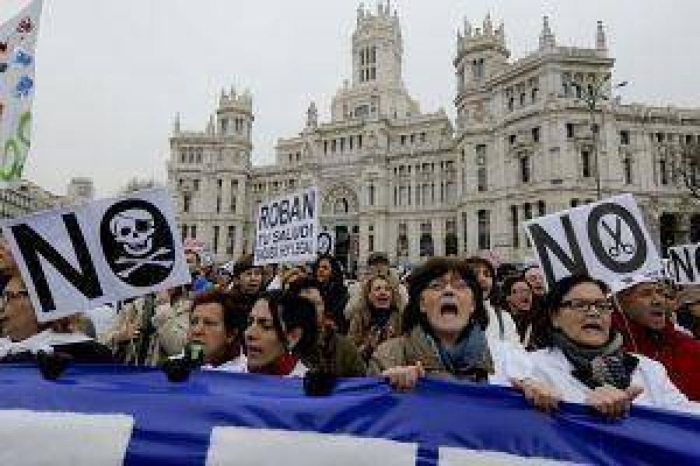 Renuncia masiva de m�dicos jaquea la salud de Madrid