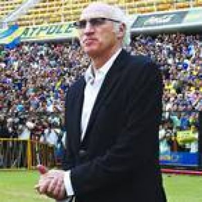 Bianchi: �Ahora espero que Messi pase mi r�cord�