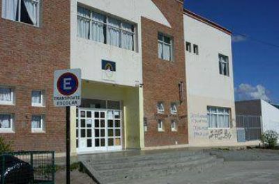 ADOSAC desmiente que se est�n refaccionando escuelas 