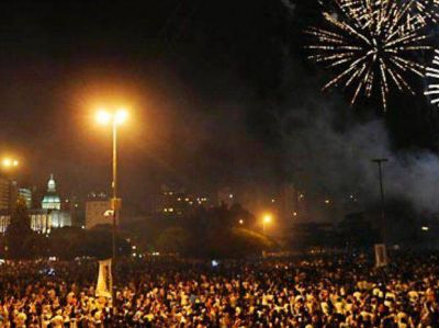 Pol�mica por el costo de los fuegos artificiales en la Caravana de los Deseos 