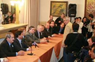 Si el PB repite con el PJ, disidentes hablan de competir por fuera