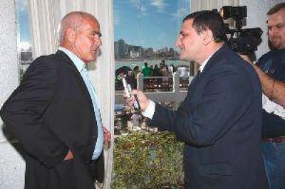 Meyer: "Trabajamos para sumar un nuevo vuelo a Las Termas" 