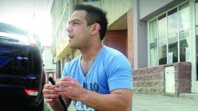 Al peluquero lo asesinaron al intentar robarle el malet�n 