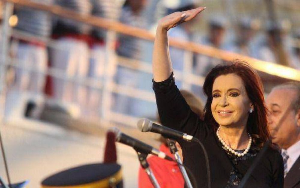 Cristina: "Cuando no tengamos nada pelearemos en pelotas como nuestros hermanos los indios"