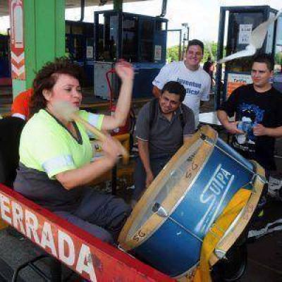 Pararon los trabajadores de la autopista La Plata-Buenos Aires