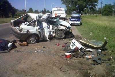 Tr�gico choque en Luj�n: hay un muerto y cinco heridos