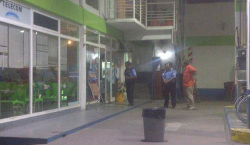 Un hombre recibi� dos tiros en un asalto en Barrio Sur 