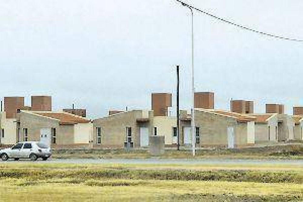 El Gobierno construir� mil viviendas en la capital, 800 al norte y 200 al sur de la ciudad 