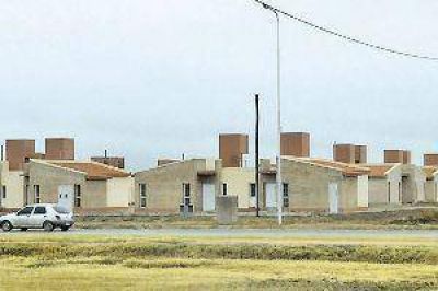 El Gobierno construir� mil viviendas en la capital, 800 al norte y 200 al sur de la ciudad 