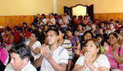 "Un lote para cada familia..." benefici� a 50 familias de Fraile 