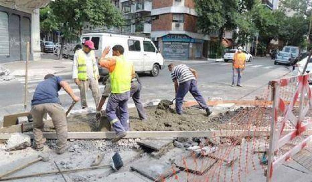 Contin�an las obras en distintas Comunas porte�as
