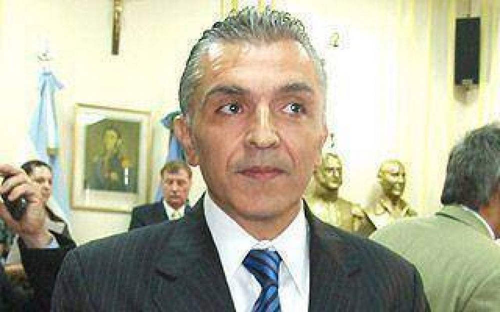 Baratta le puso pa�os fr�os a una eventual unificaci�n del massismo