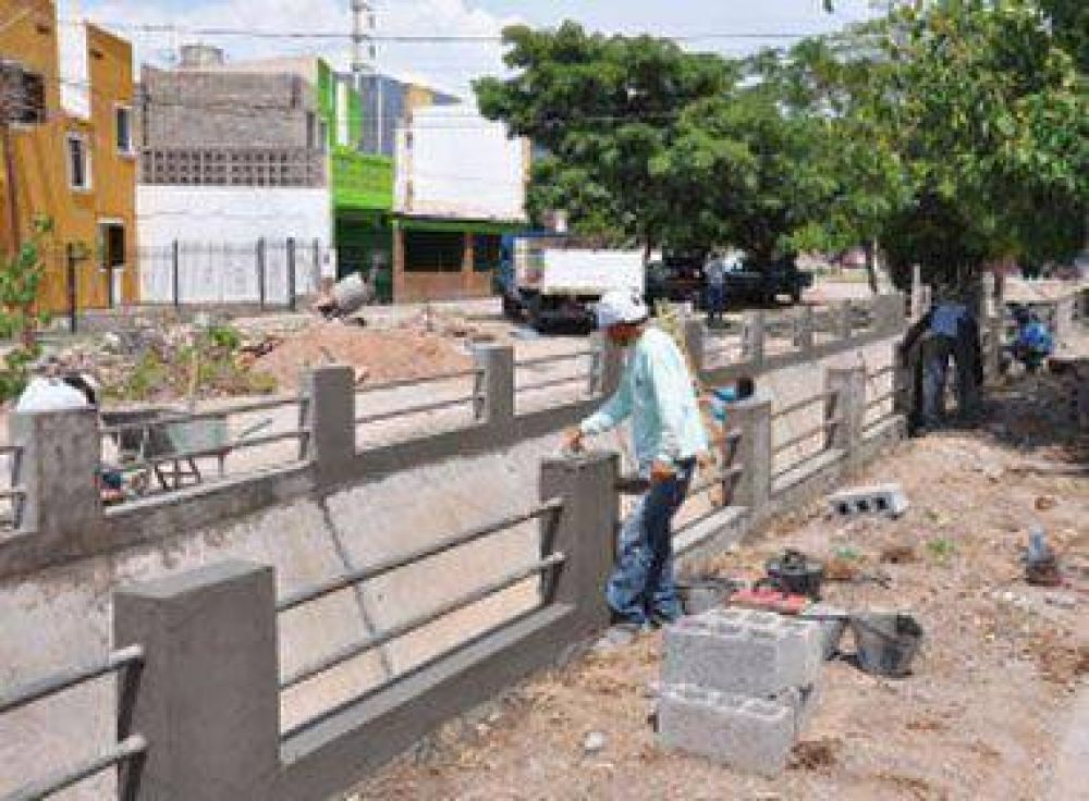 Avanzan trabajos de mejoras en zona del barrio Alta Rioja
