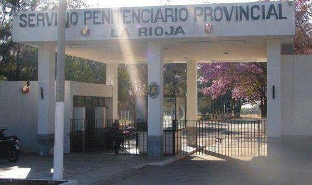 Seg�n Carrizo, la situaci�n en el penal est� "controlado"