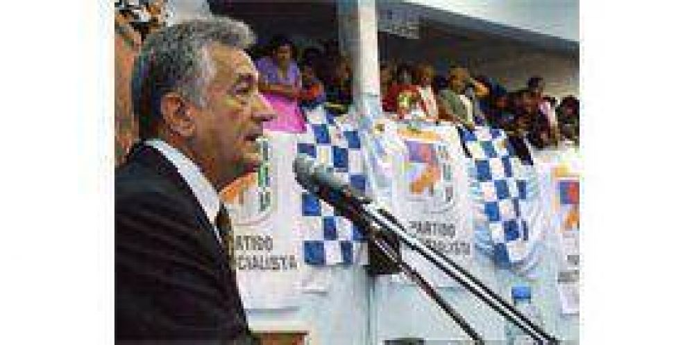 Rodr�guez Sa�: "Tenemos que evitar que la crisis llegue a los pobres".