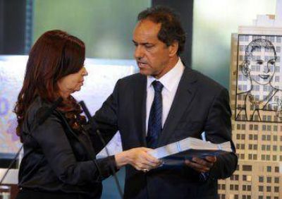 Reto de CFK a Scioli, Massa y otros alcaldes