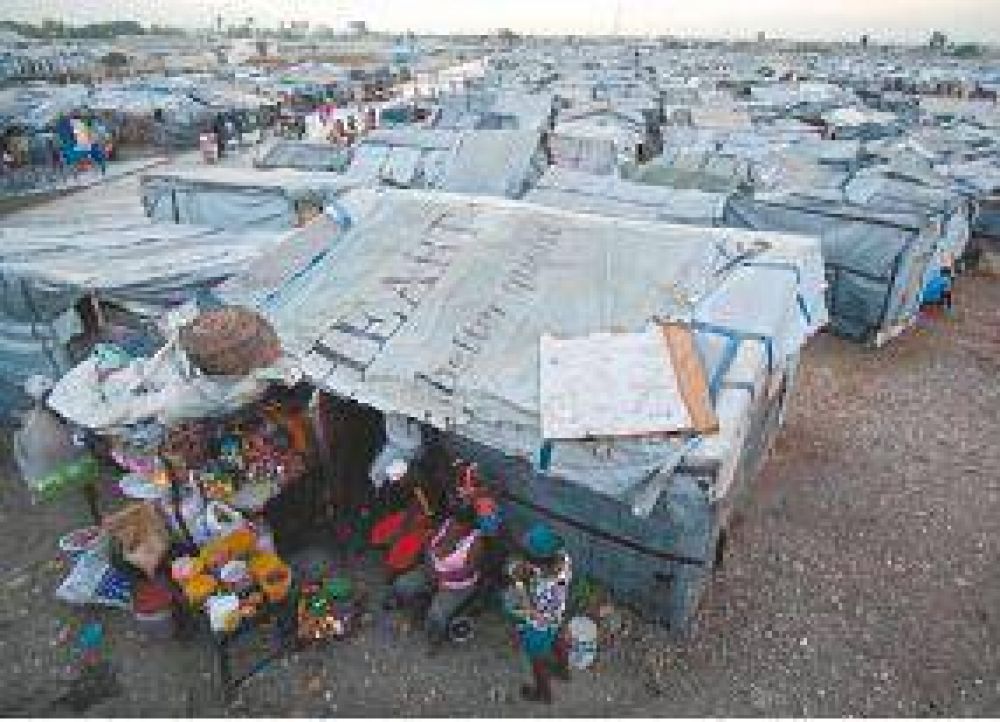 A tres a�os del sismo, casi 400 mil personas viven en carpas en Hait�