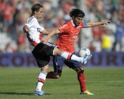River e Independiente inaugurar�n, este s�bado, el f�tbol de verano 2013 en Mar del Plata