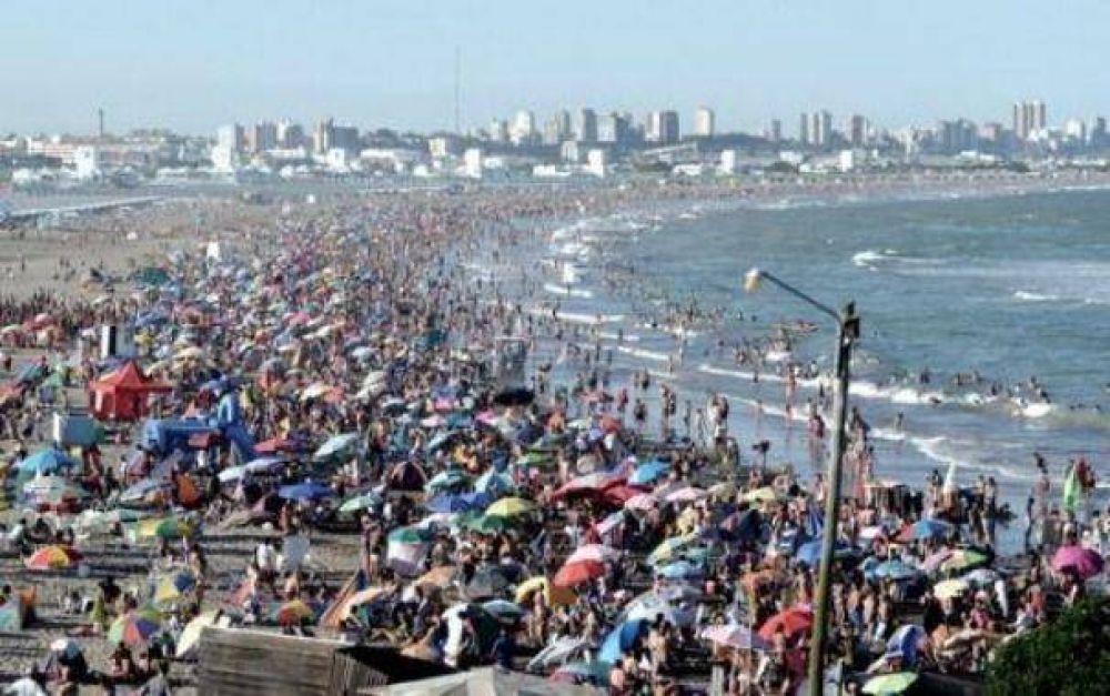Miles de turistas disfrutar�n un fin de semana de sol