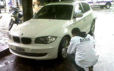 En Tandil, 90 veh�culos de alta gama deben $800 mil de patentes