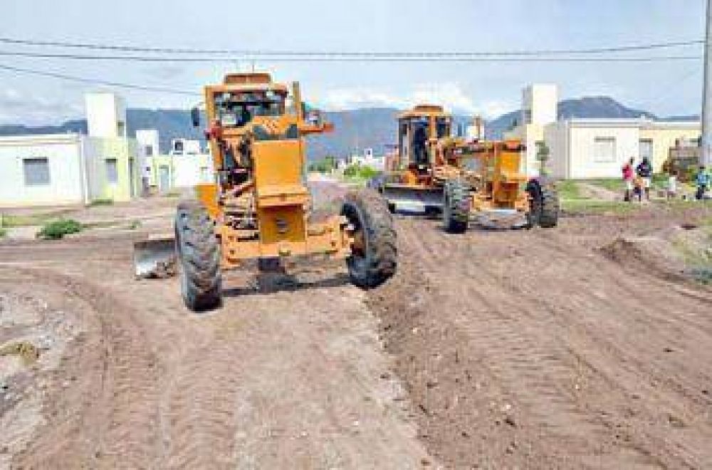 Bosetti supervis� y valor� el trabajo de vial SAPEM