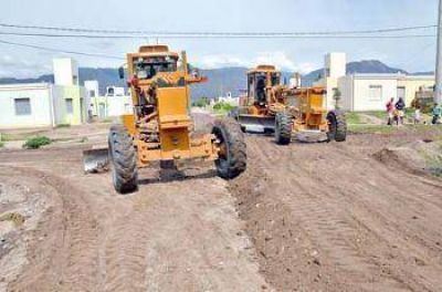 Bosetti supervis� y valor� el trabajo de vial SAPEM