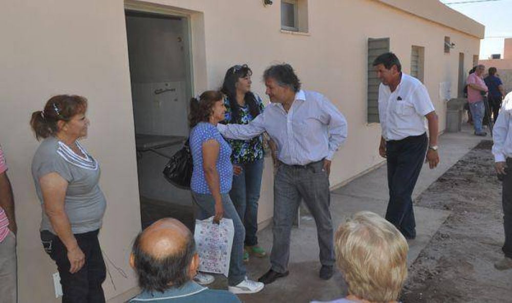 Entregan 26 viviendas sociales en el Urbano 39 