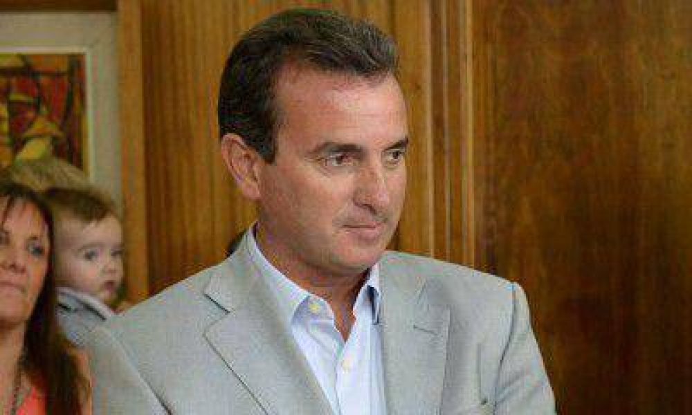 P�rez minimiz� las cr�ticas hacia Ciurca y afirm� que son temas que se resuelven "puertas adentro" 