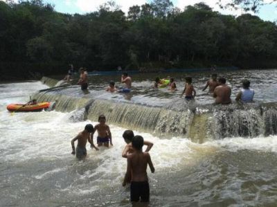 La Fiesta Provincial de la Carpa se vive a pleno en Itacaruar� 