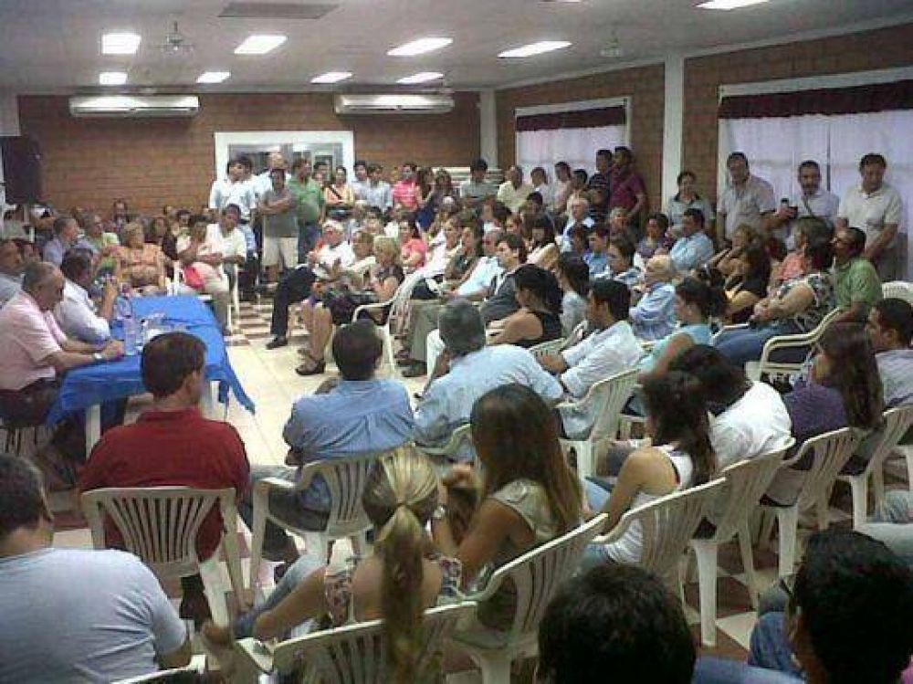 Pedro Cassani moviliza y motiva al trabajo partidario a los liberales 