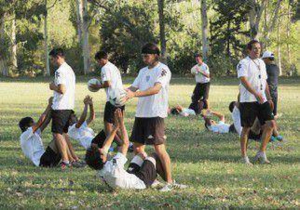 Cipolletti volvi� a los entrenamientos  
