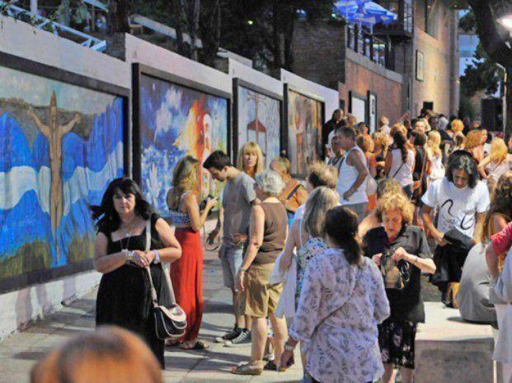 Rosario estren� un nuevo paseo art�stico p�blico: la Bajada de los Maestros 