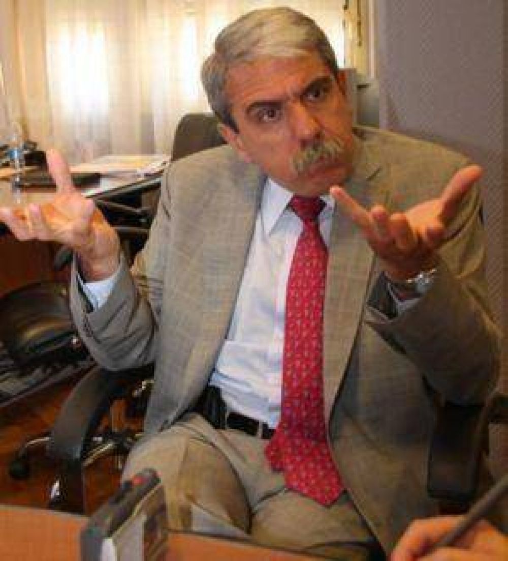 �A la oposici�n le va como el traste�, afirma el senador An�bal Fern�ndez 