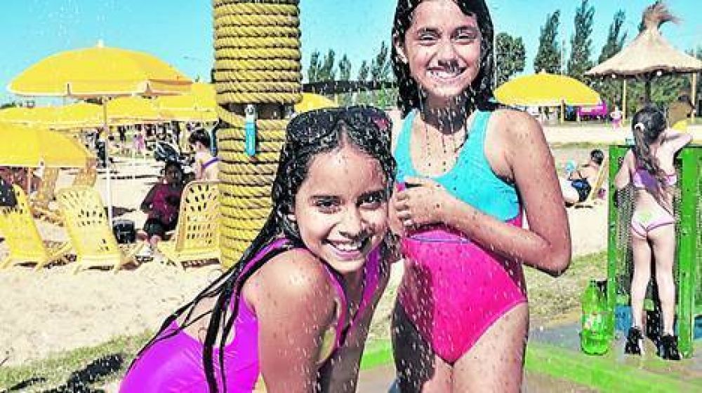 Playas urbanas: primer d�a a pleno sol