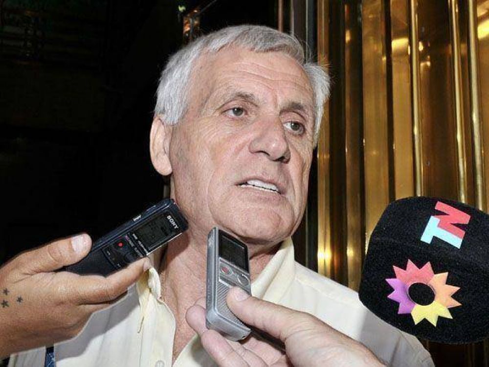 La CGT oficialista pedir� suba de 25% en salarios y de 50% del piso en Ganancias 