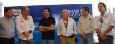Rally Dakar 2013: Juan Manuel Urtubey y Enrique Meyer visitaron el campamento en Salta 