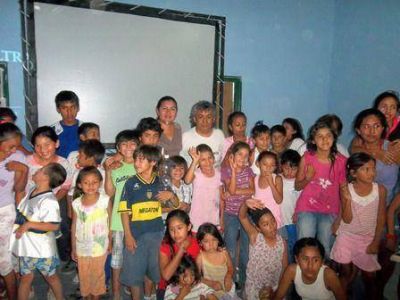 El Consejo Barrial Seguridad de San Benito organiz� una jornada para ni�os 