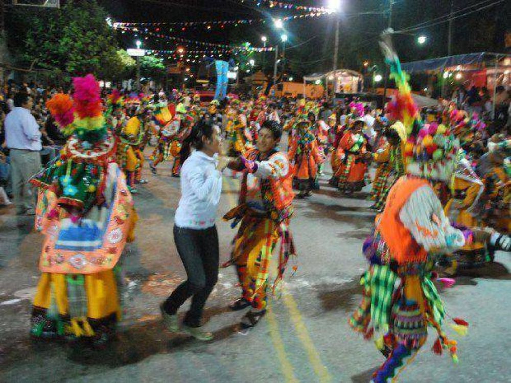 Mucho rock, carnaval y teatro para un fin de semana de vacaciones 