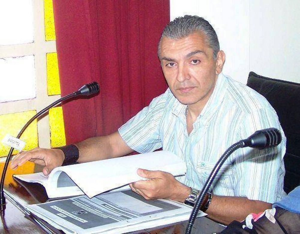 CONCEJAL SALVADOR BARATTA DESMIENTE ROTUNDAMENTE QUE EL SUB COMISARIO DETENIDO HAYA SIDO SU COLABORADOR