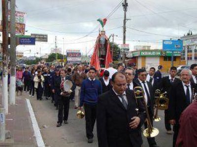 La Florida celebra las fiestas patronales de "San Jorge Stilese"